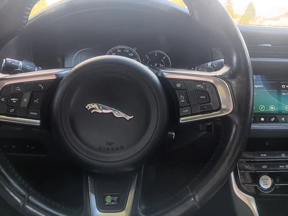 2017 Jaguar X260 XF - Image 9 of 14