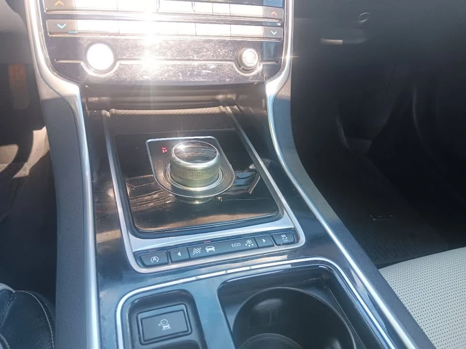 2017 Jaguar X260 XF - Image 11 of 14