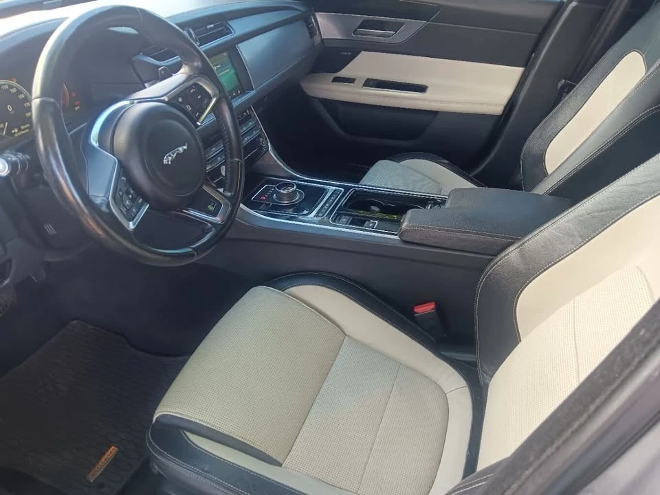 2017 Jaguar X260 XF - Image 5 of 14