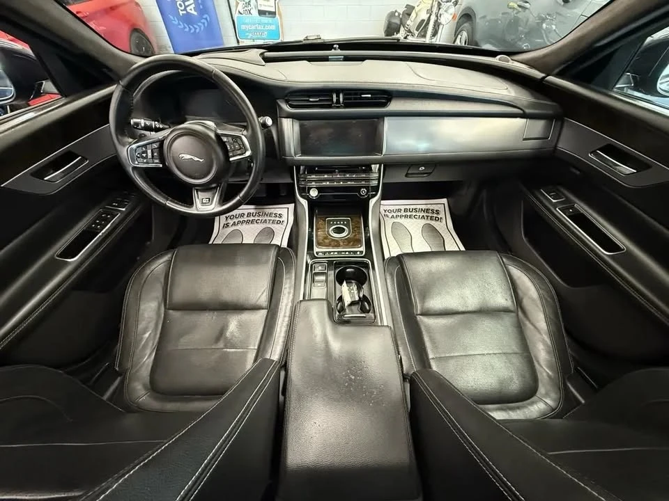 2017 Jaguar X260 XF - Image 14 of 20