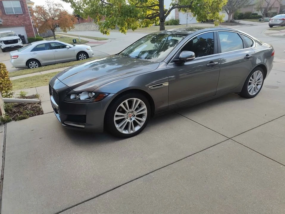 2017 Jaguar X260 XF - Image 4 of 9