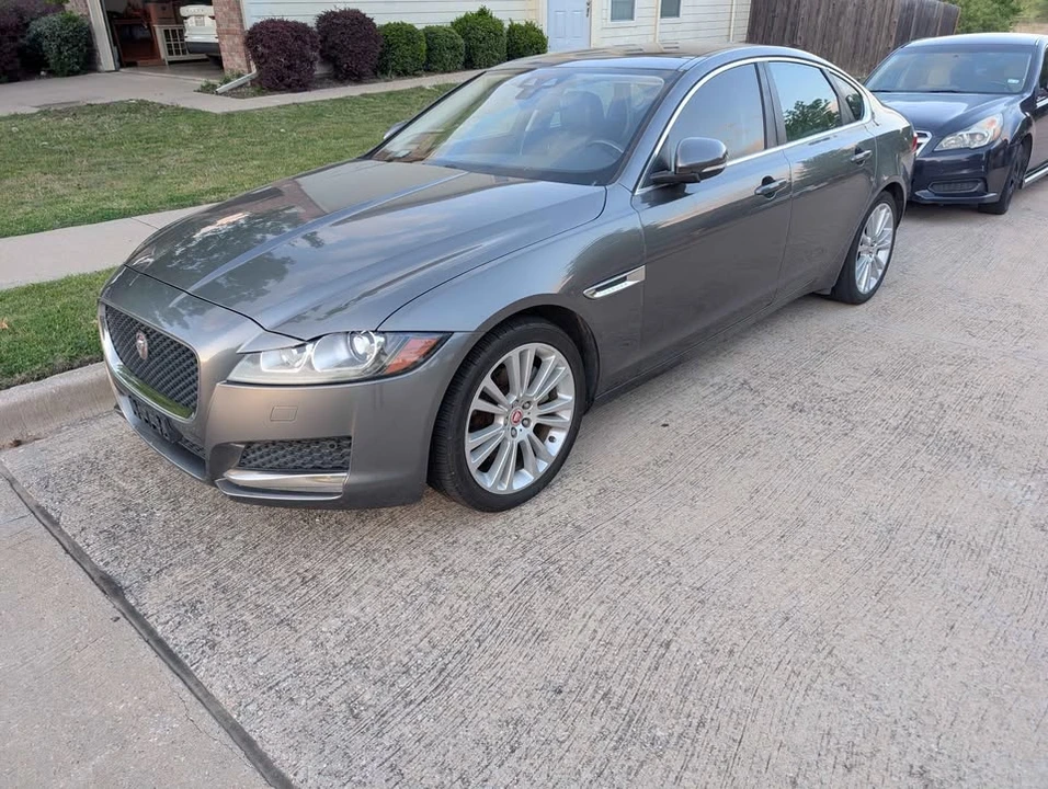 2017 Jaguar X260 XF - Image 2 of 9