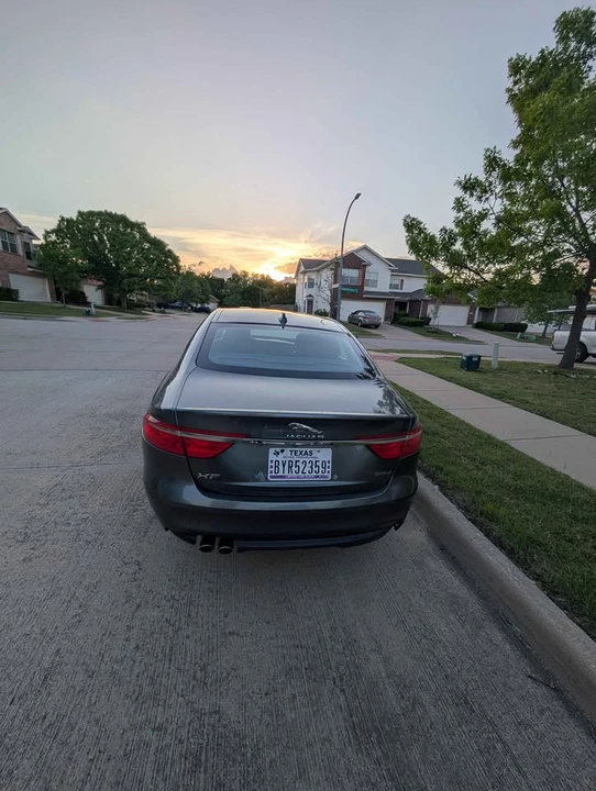 2017 Jaguar X260 XF - Image 6 of 9