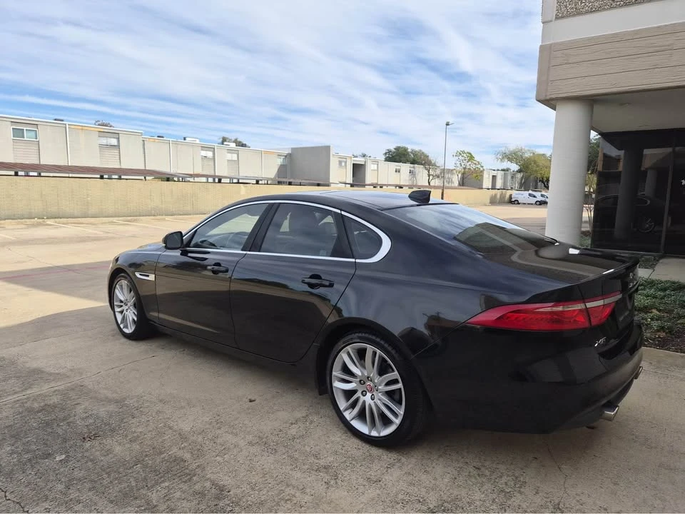 2017 Jaguar X260 XF - Image 8 of 14