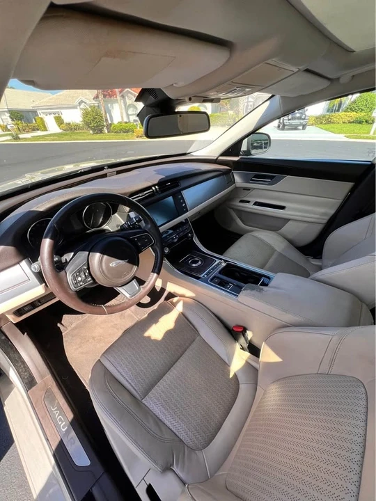 2017 Jaguar X260 XF - Image 12 of 18