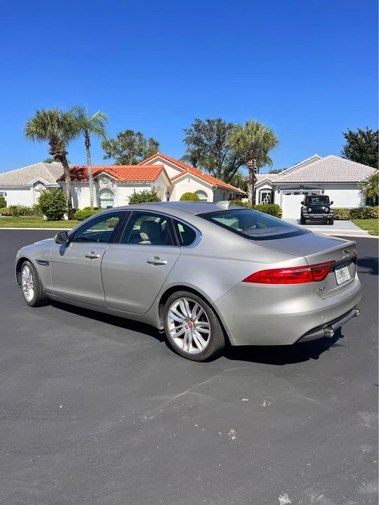 2017 Jaguar X260 XF - Image 3 of 18