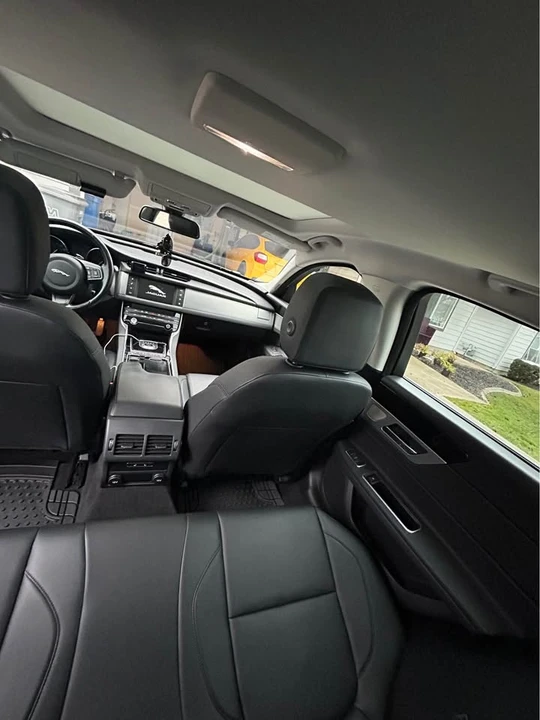 2017 Jaguar X260 XF - Image 3 of 9