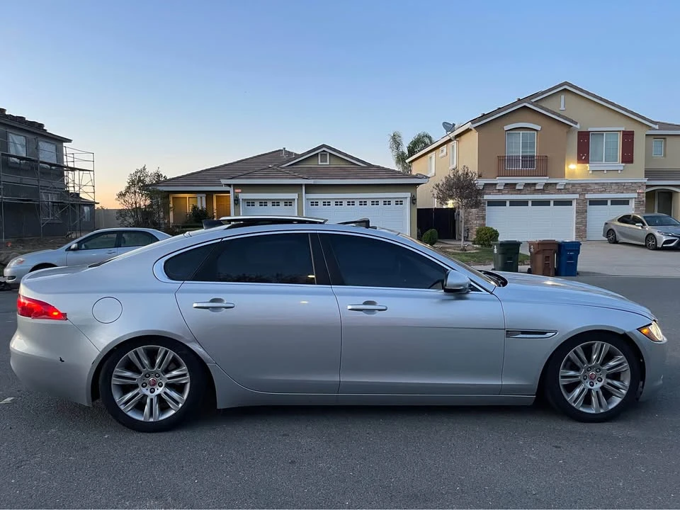 2017 Jaguar X260 XF - Image 4 of 12