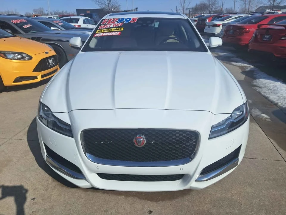 2017 Jaguar X260 XF - Image 2 of 8