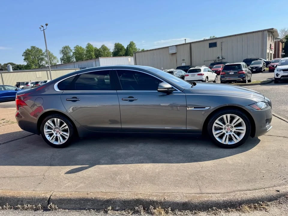 2017 Jaguar X260 XF - Image 7 of 20