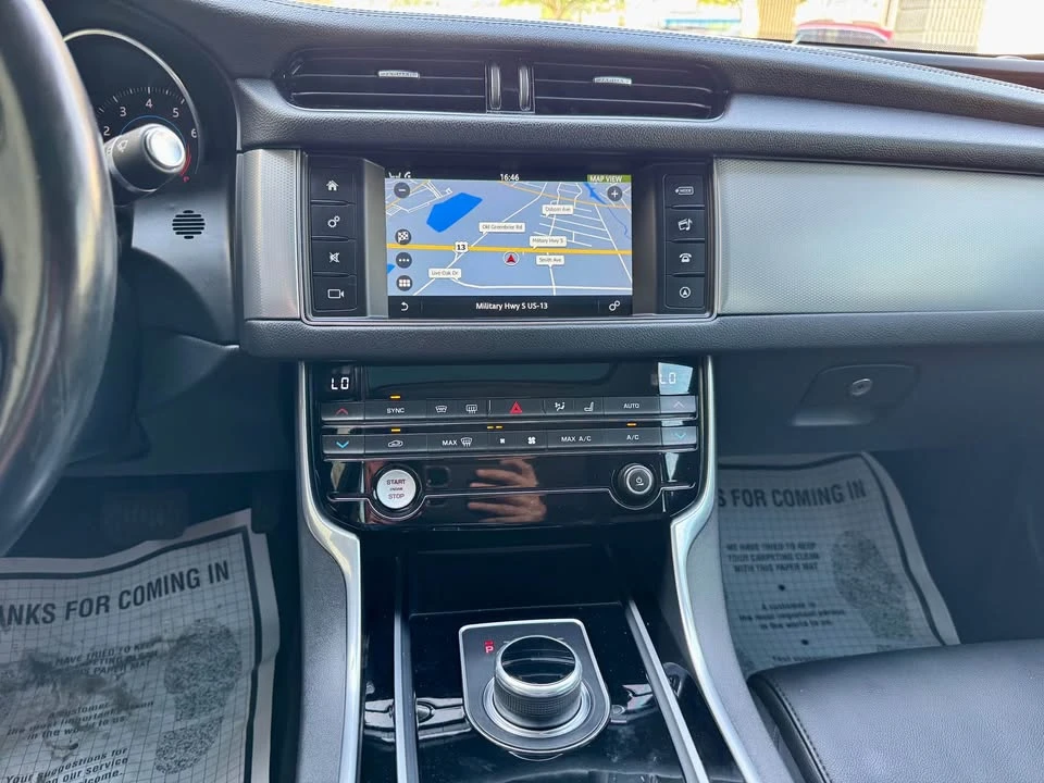 2017 Jaguar X260 XF - Image 16 of 20
