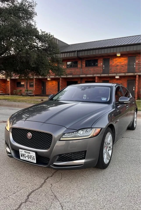 2017 Jaguar X260 XF - Image 2 of 19