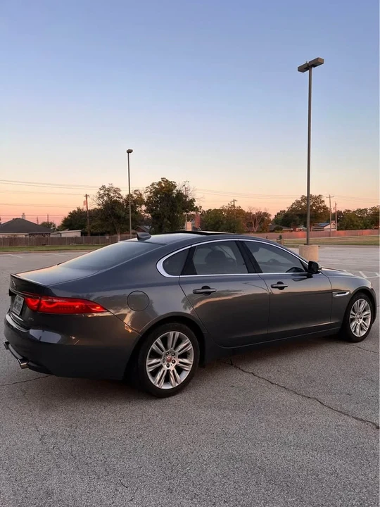 2017 Jaguar X260 XF - Image 4 of 19