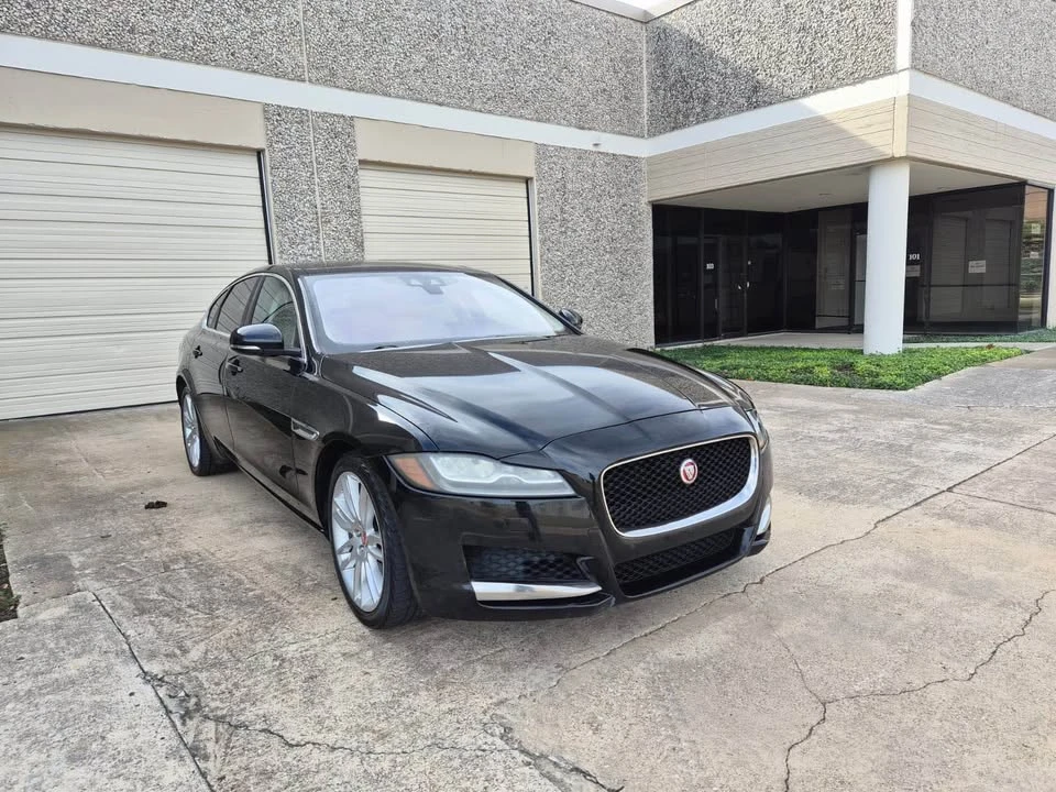 2017 Jaguar X260 XF - Image 2 of 9