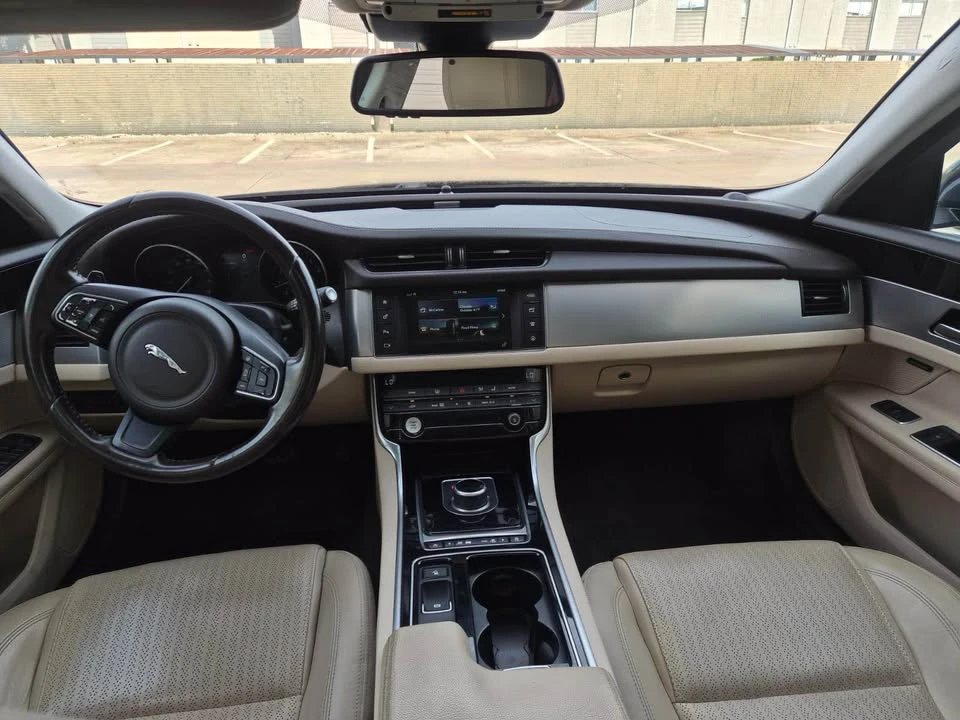 2017 Jaguar X260 XF - Image 7 of 9