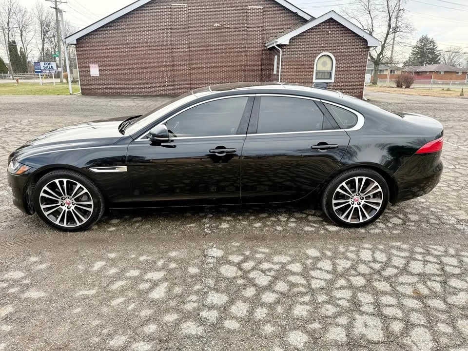 2017 Jaguar X260 XF - Image 4 of 20