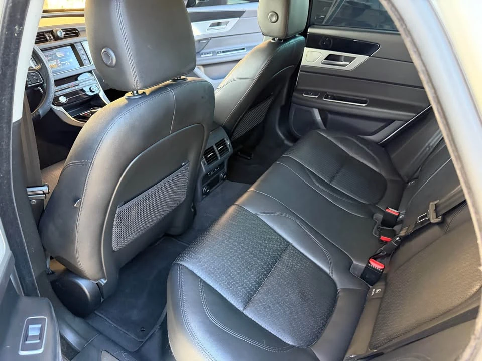 2017 Jaguar X260 XF - Image 13 of 16