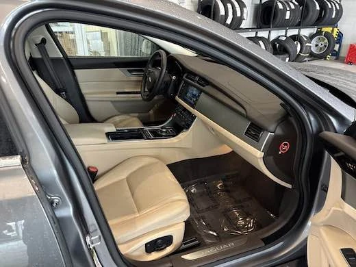 2017 Jaguar X260 XF - Image 14 of 20