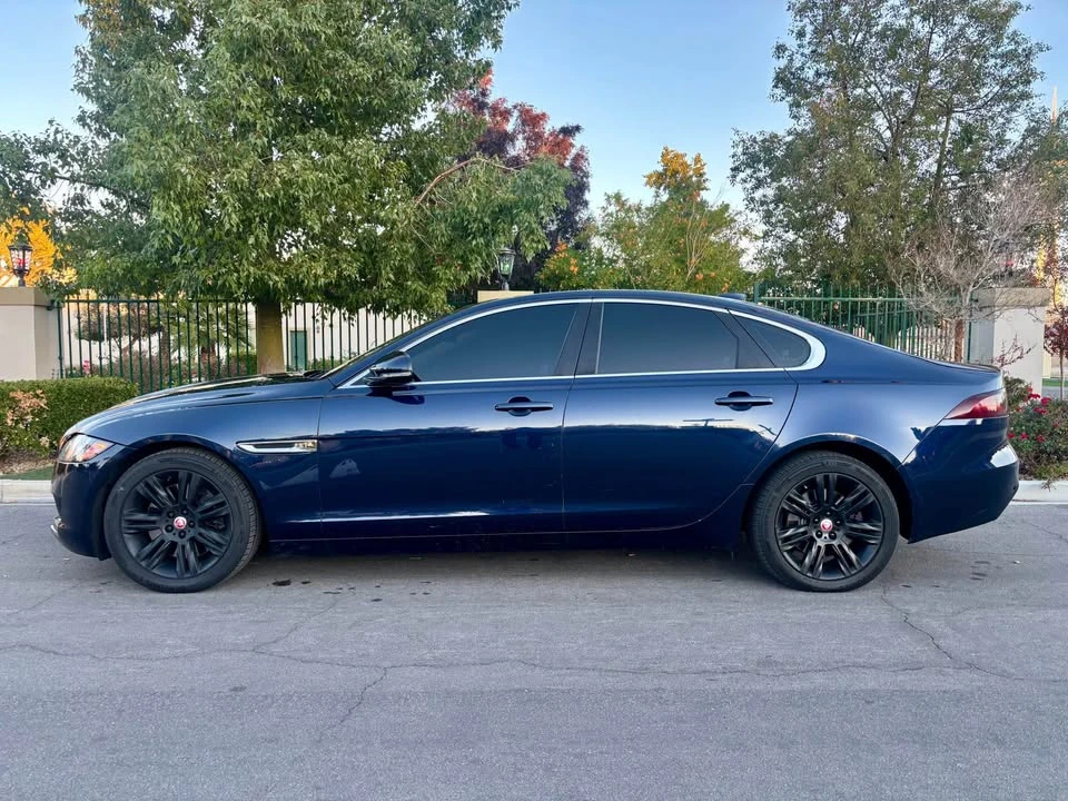 2017 Jaguar X260 XF - Image 5 of 8