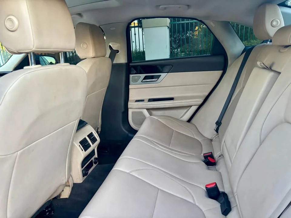 2017 Jaguar X260 XF - Image 7 of 8