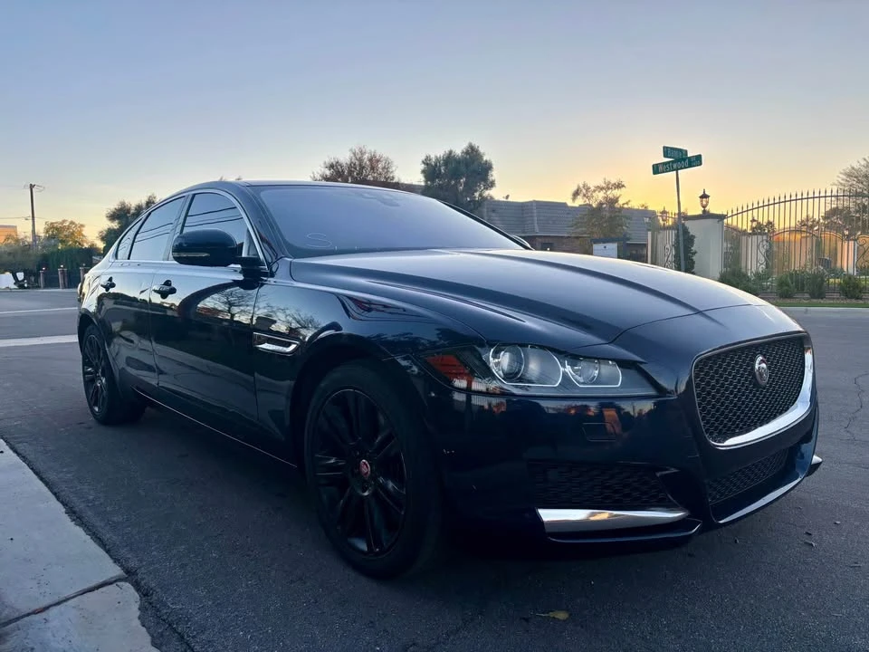 2017 Jaguar X260 XF - Image 2 of 8
