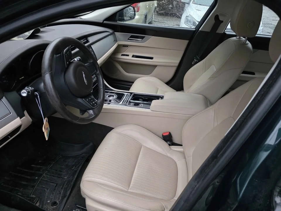 2017 Jaguar X260 XF - Image 5 of 9