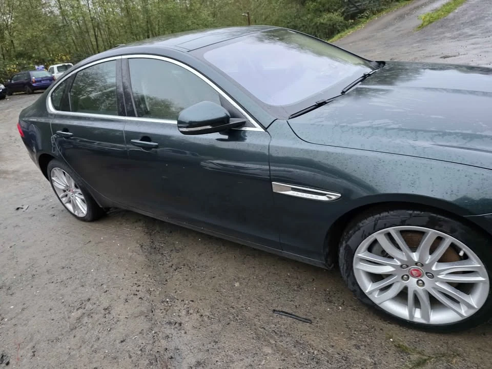 2017 Jaguar X260 XF - Image 4 of 9