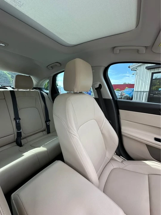 2017 Jaguar X260 XF - Image 6 of 6