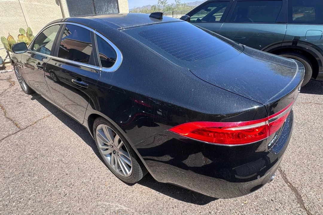 2017 Jaguar X260 XF - Image 3 of 10