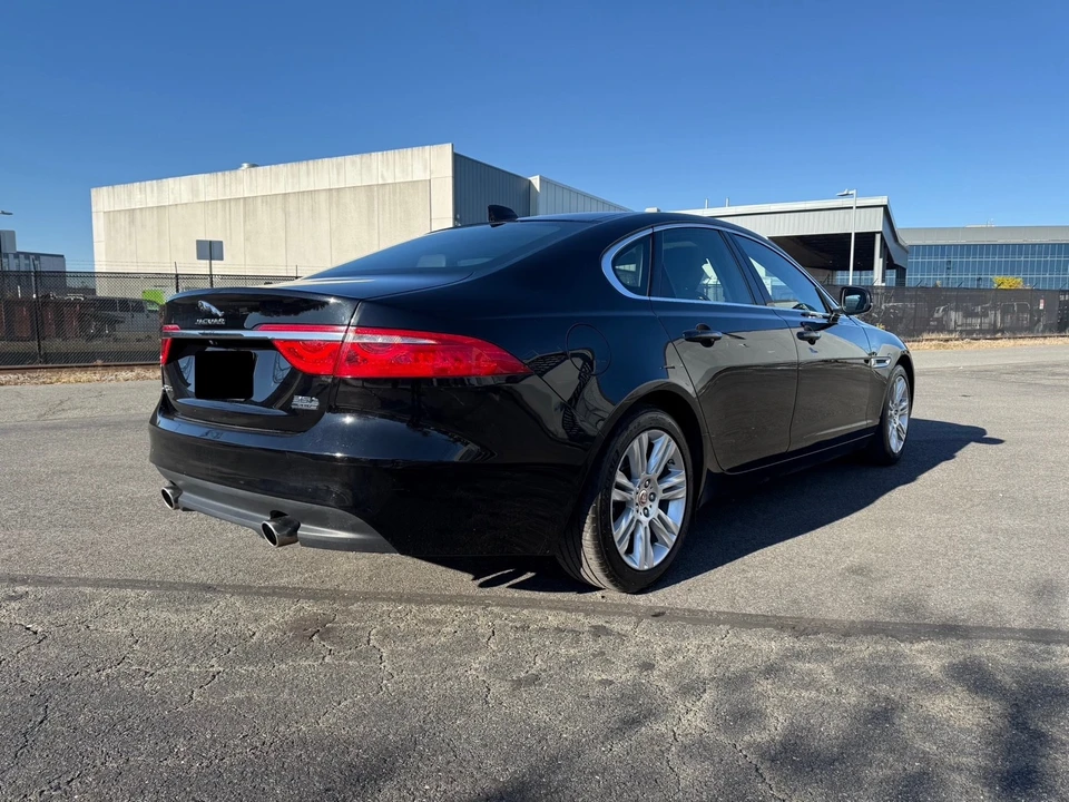 2017 Jaguar X260 XF - Image 7 of 21