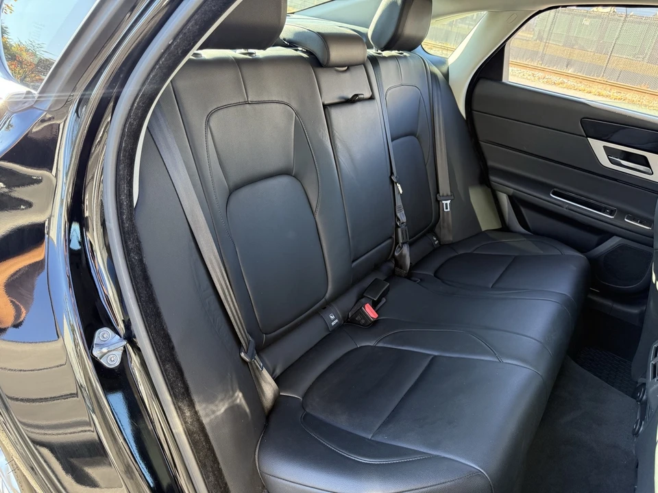 2017 Jaguar X260 XF - Image 18 of 21