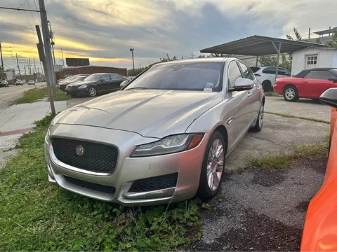 2017 Jaguar XF 35T Premium Sedan