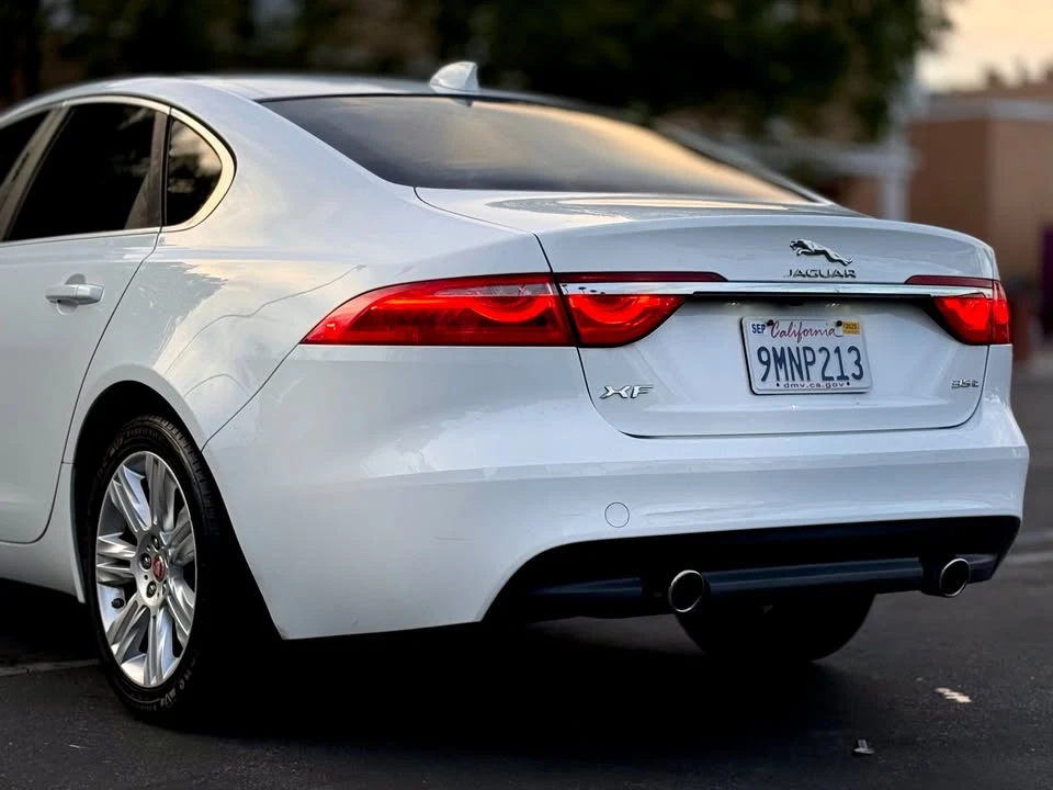 2017 Jaguar X260 XF - Image 10 of 19
