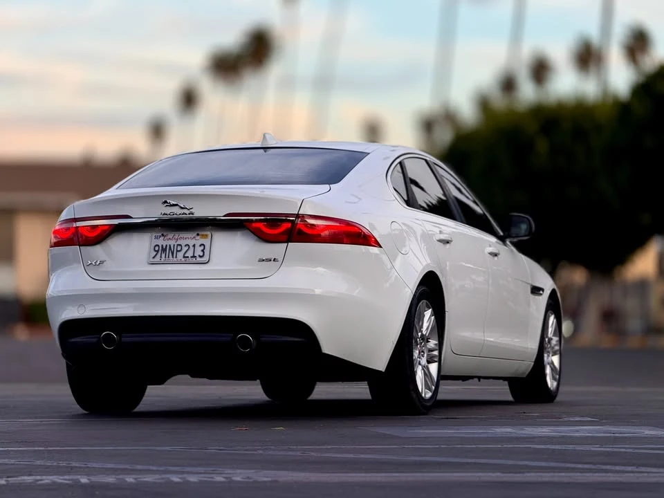 2017 Jaguar X260 XF - Image 4 of 19
