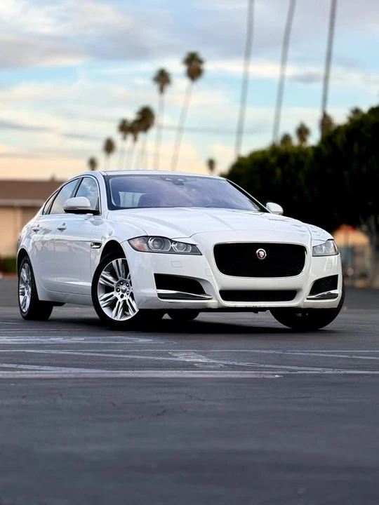 2017 Jaguar X260 XF - Image 19 of 19