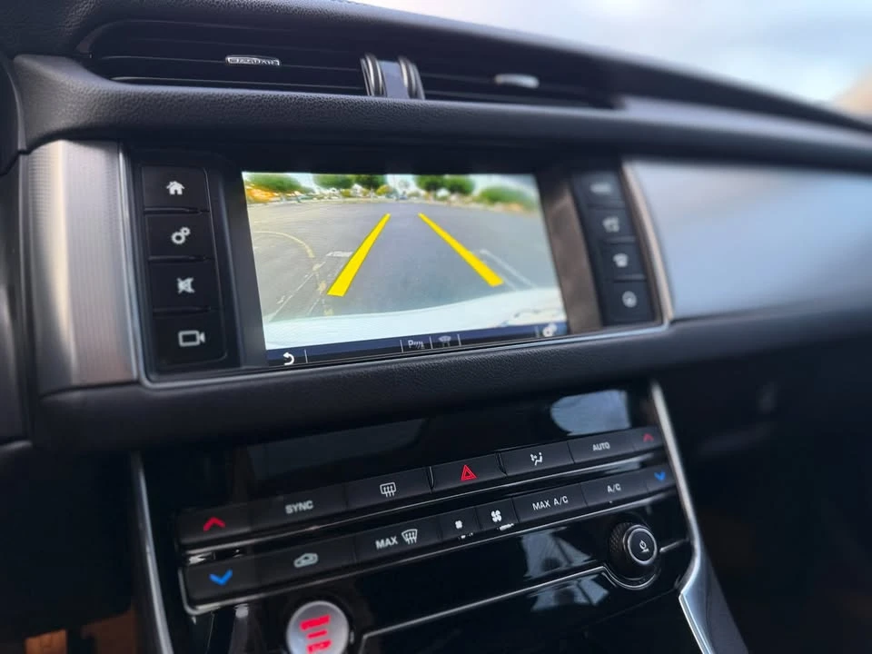 2017 Jaguar X260 XF - Image 14 of 19