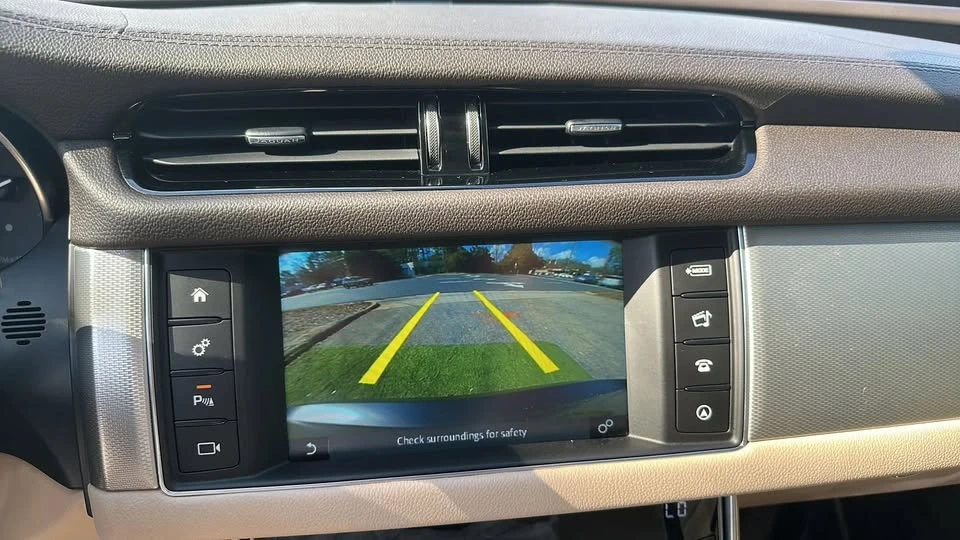 2017 Jaguar X260 XF - Image 19 of 20