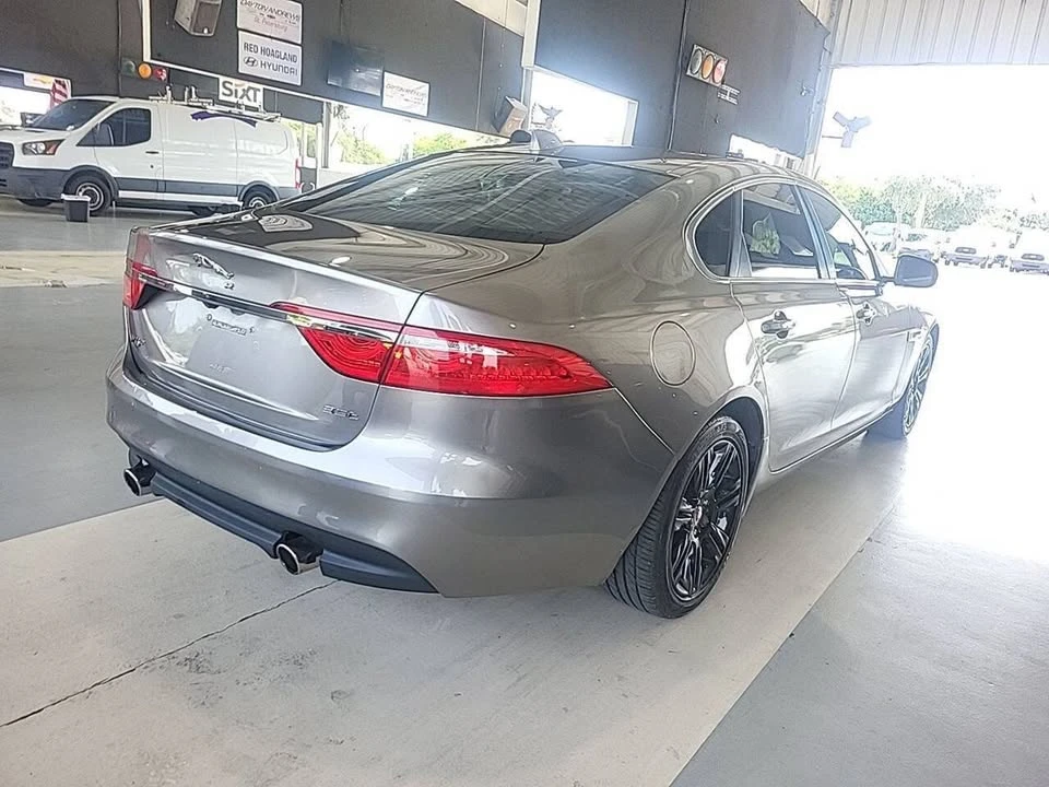 2017 Jaguar X260 XF - Image 3 of 13