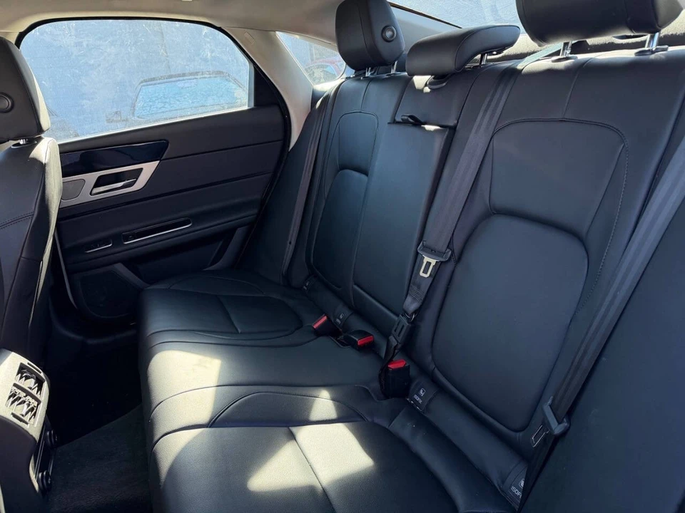 2017 Jaguar X260 XF - Image 14 of 15