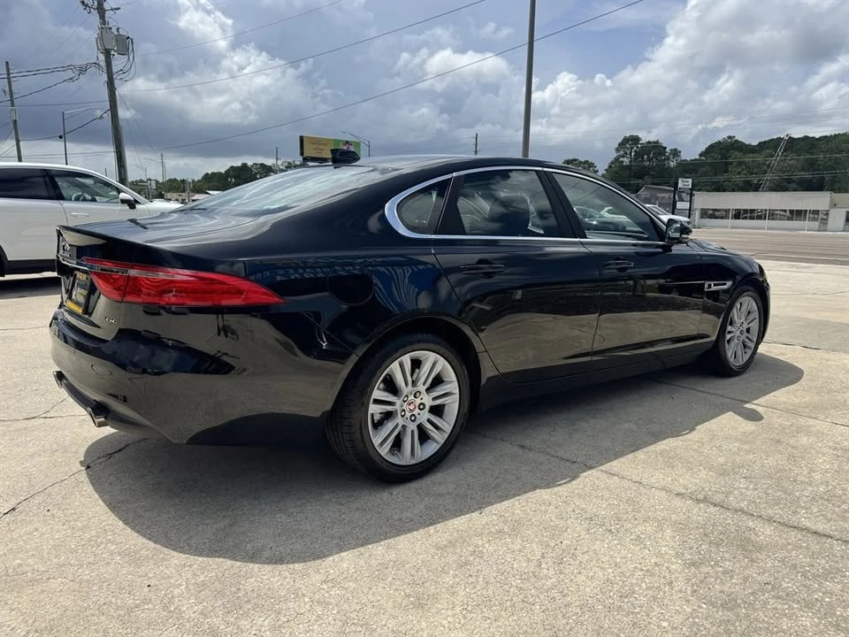 2017 Jaguar X260 XF - Image 5 of 13