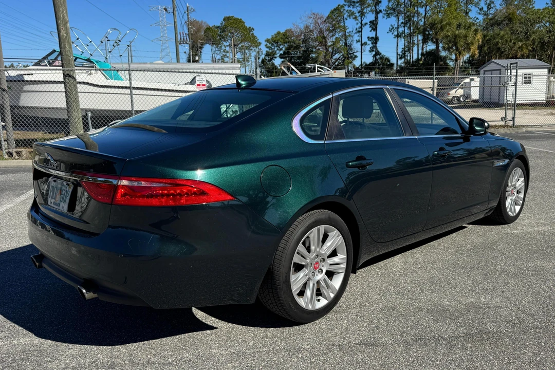 2017 Jaguar X260 XF - Image 4 of 31