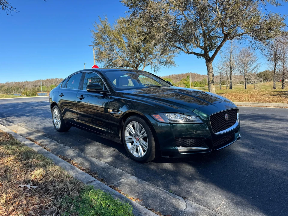 2017 Jaguar X260 XF - Image 16 of 31