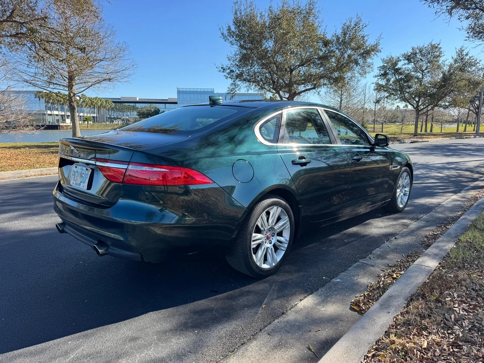 2017 Jaguar X260 XF - Image 14 of 31