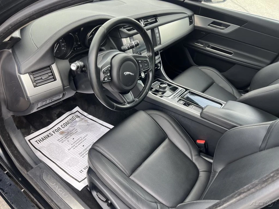 2017 Jaguar X260 XF - Image 5 of 12