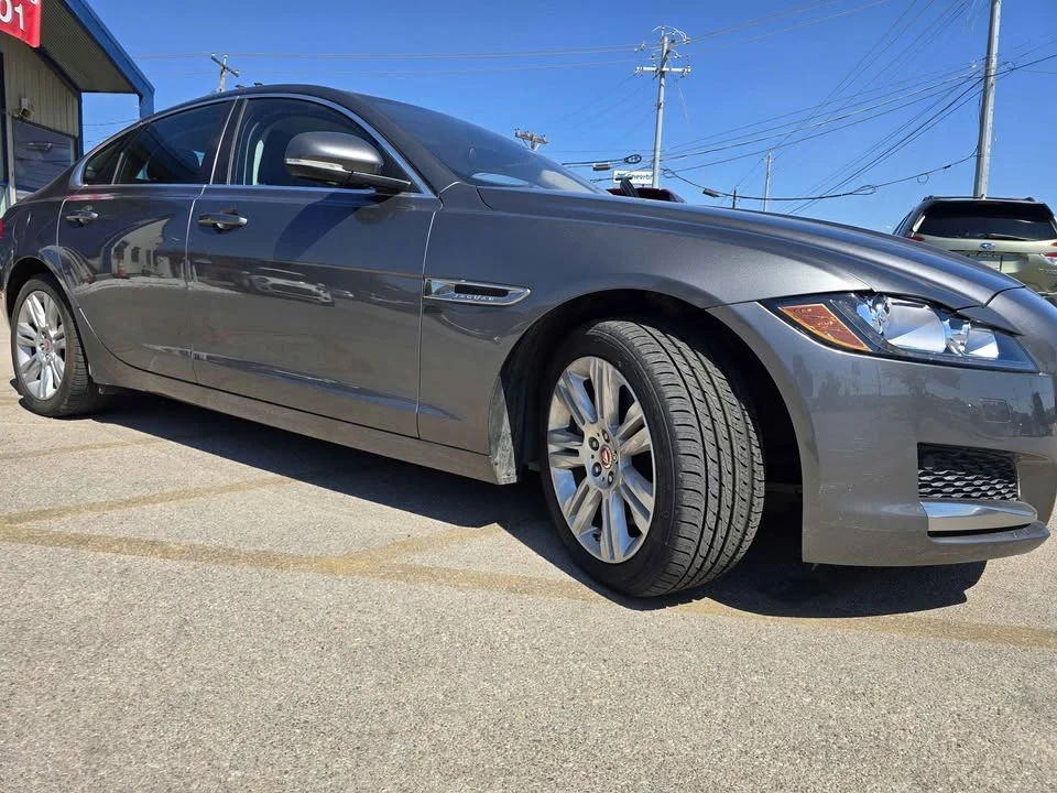 2017 Jaguar X260 XF - Image 2 of 5