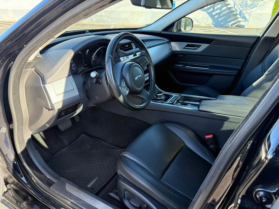 2017 Jaguar X260 XF - Image 9 of 20