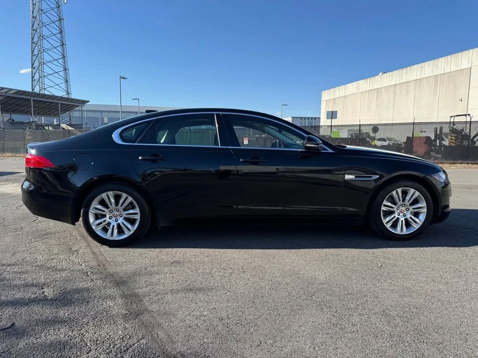 2017 Jaguar X260 XF - Image 8 of 20