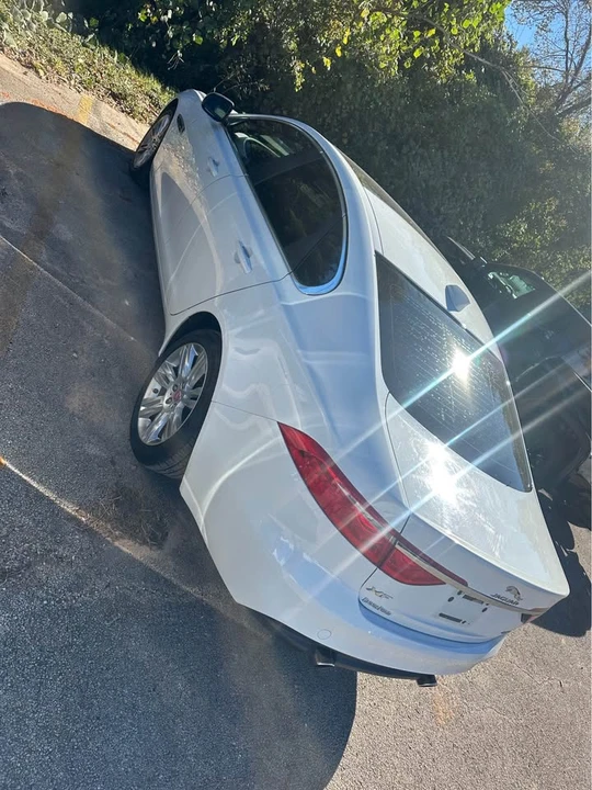 2017 Jaguar X260 XF - Image 3 of 5