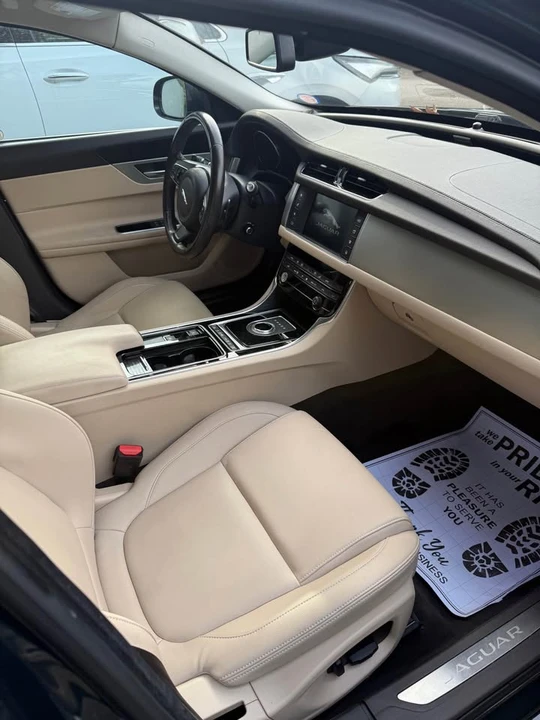 2017 Jaguar X260 XF - Image 16 of 16