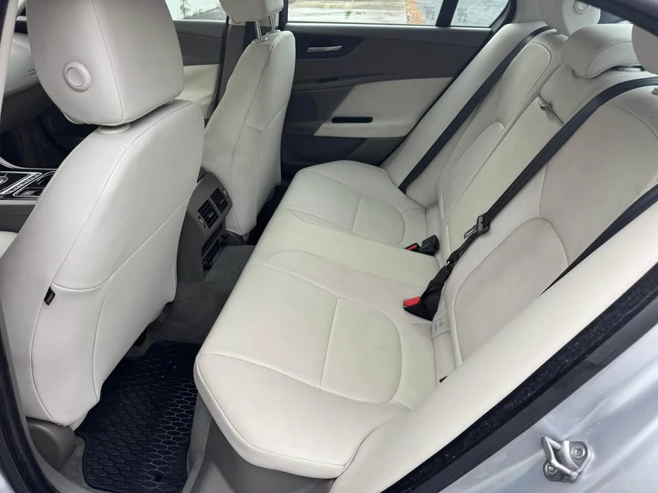 2017 Jaguar X260 XF - Image 6 of 19